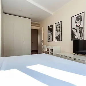 Apartamento Bellezza14 - Porta Romana / Bocconi, Milán