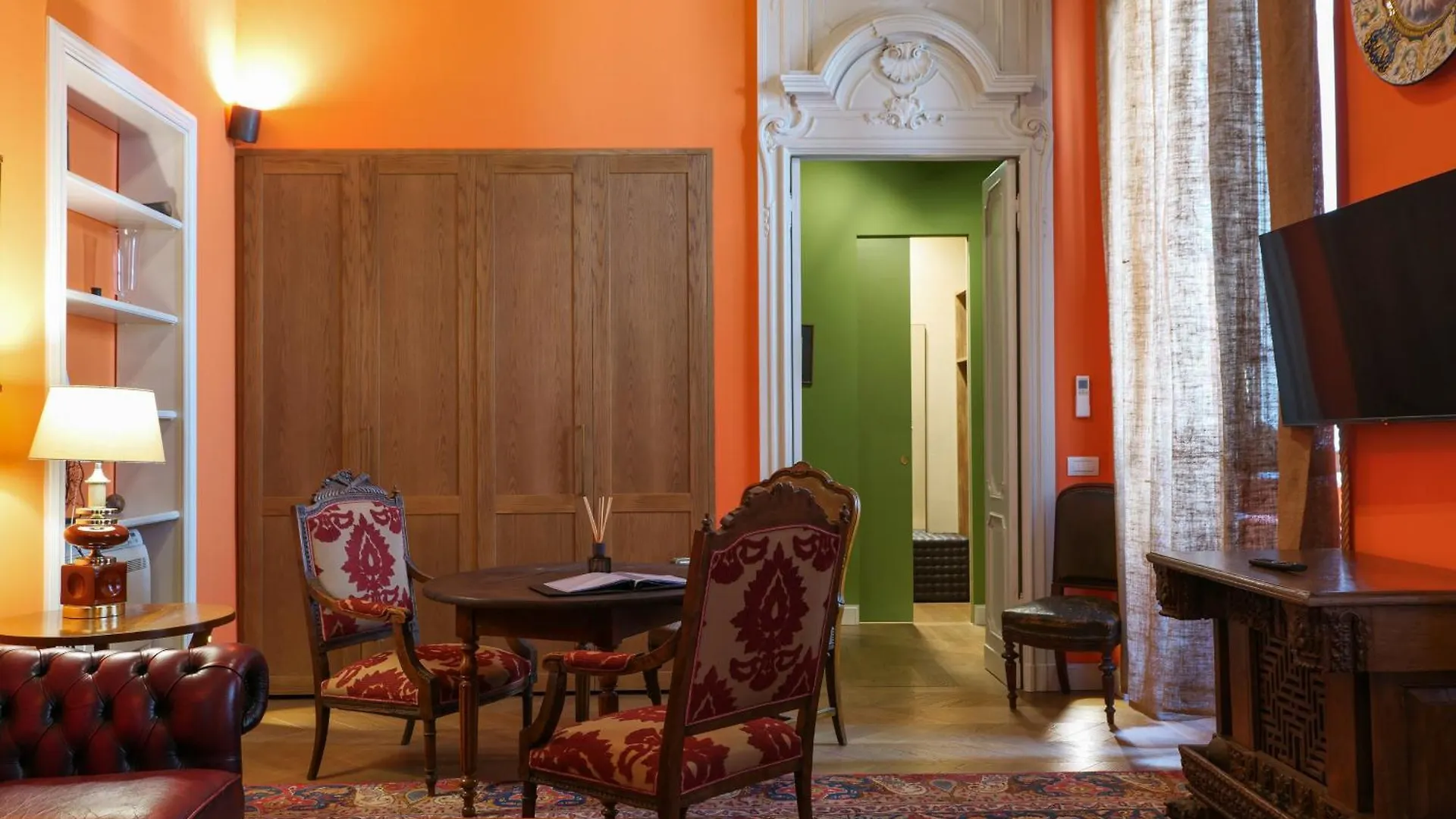 Apartament Prestige Boutique Aparthotel - Montenapoleone Mediolan